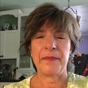 Meet your Posher, Carol